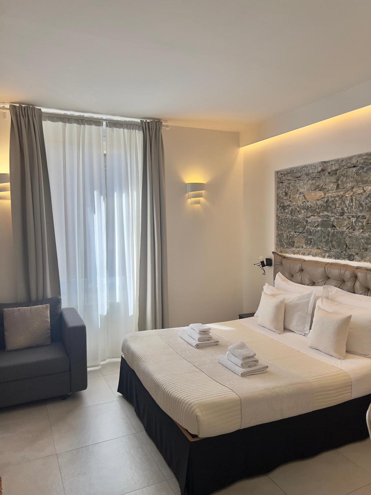 Sunset Rooms Специя Екстериор снимка